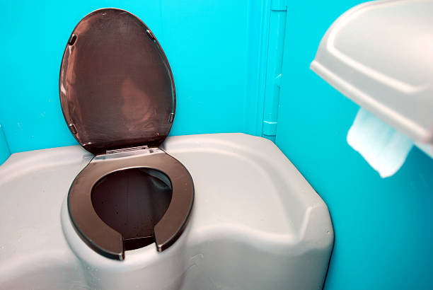 Best Best portable toilet rental  in Cutler Bay, FL