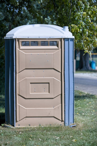 Best Luxury portable toilet rental  in Cutler Bay, FL